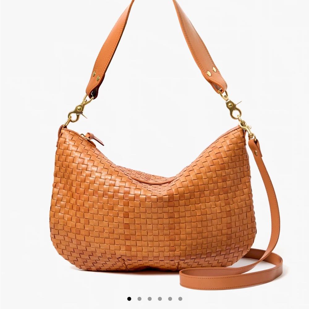 Clare v Moyen messenger bag
